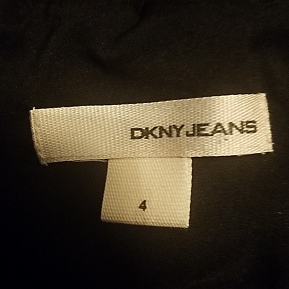 DKNY skirt with flounces size 4 - Picture 3 of 4